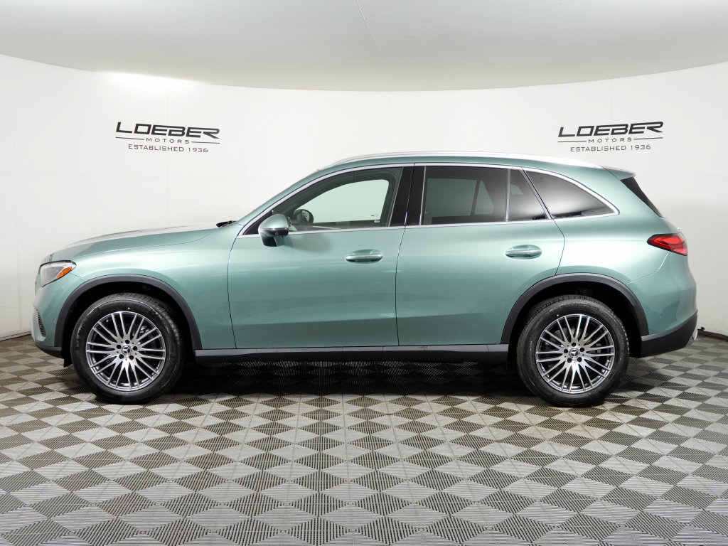 Certified 2026 Mercedes-Benz GLC 300 4MATIC image 2