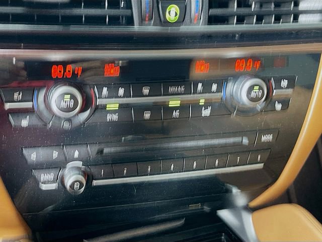 Used 2019 BMW X6 xDrive35i w/ M Sport Package AWD/4WD image 17