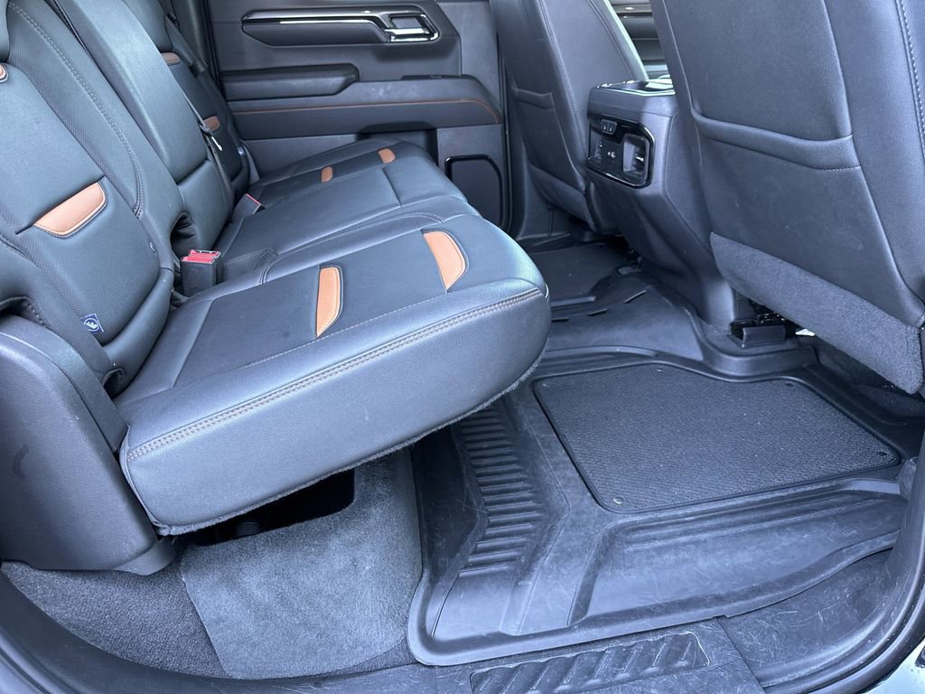 Used 2024 GMC Sierra 1500 AT4 w/ Technology Package AWD/4WD image 36