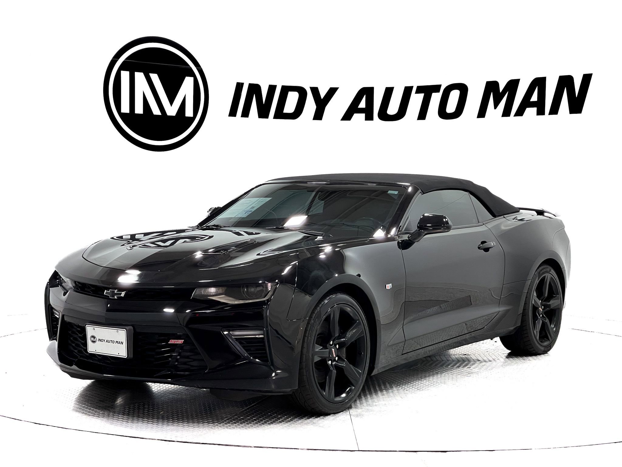 Used 2017 Chevrolet Camaro SS RWD image 8
