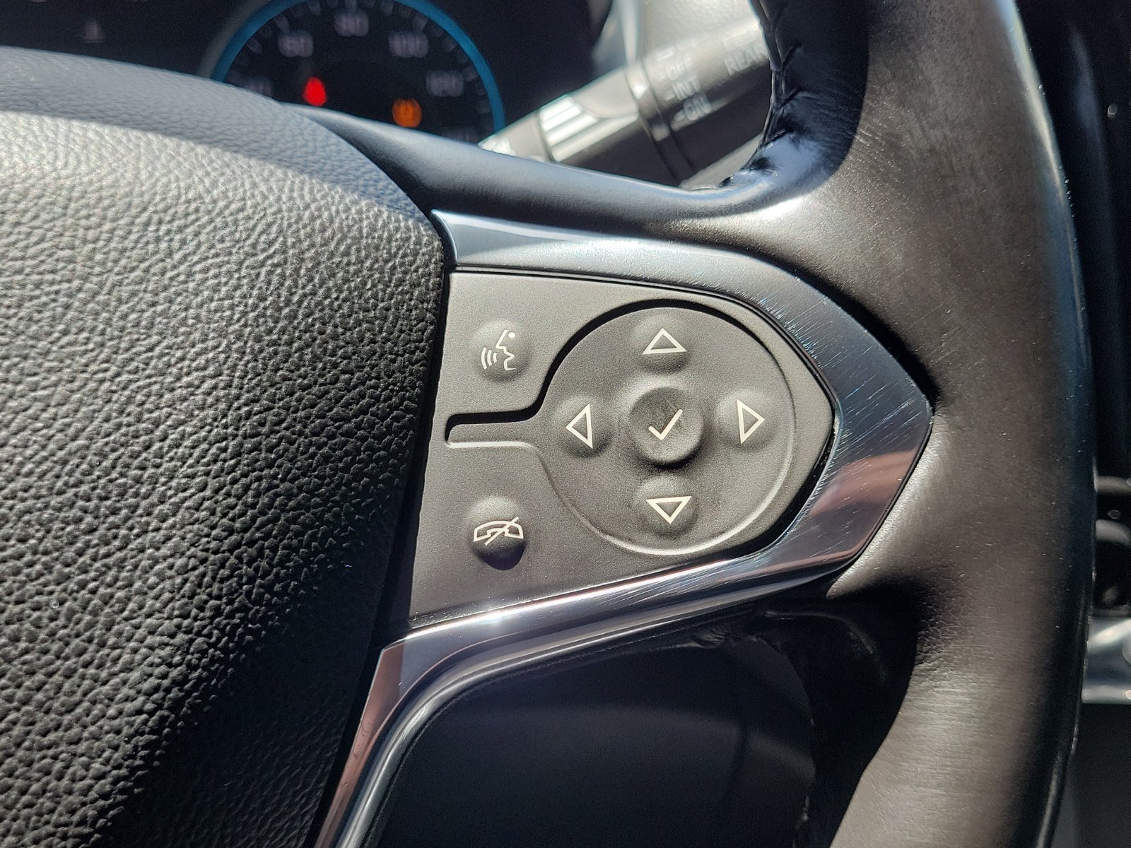 Used 2019 Chevrolet Traverse LT w/ LT Premium Package FWD image 23