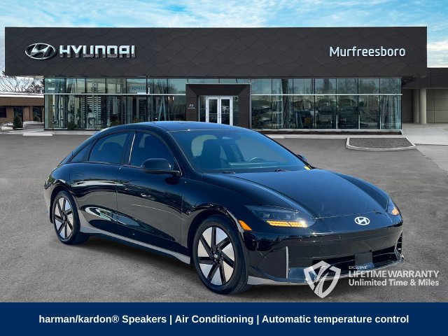 Used 2024 Hyundai Ioniq 6 SE RWD image 3