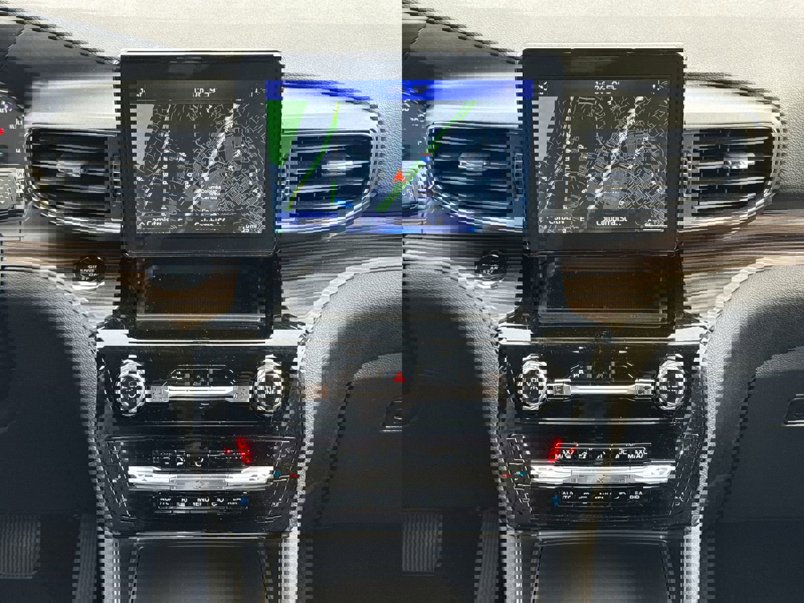 Used 2024 Ford Explorer Limited image 29