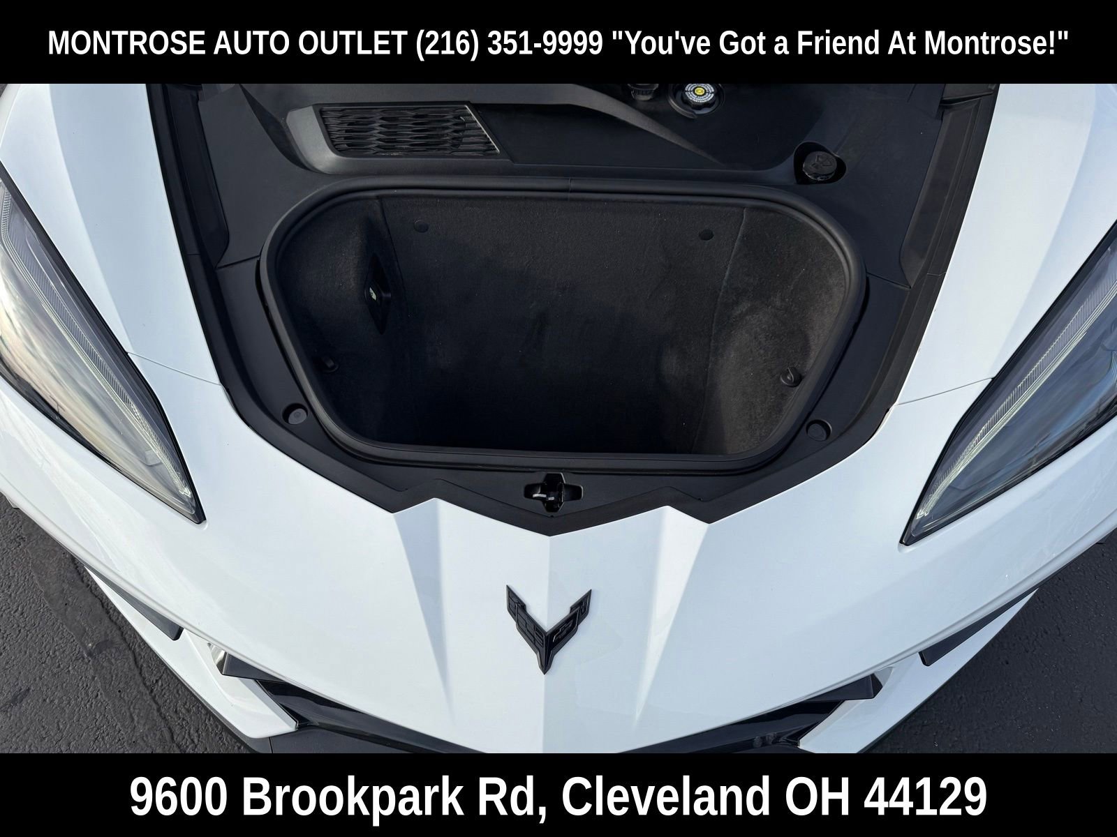 Used 2024 Chevrolet Corvette Stingray Coupe w/ 1LT image 33