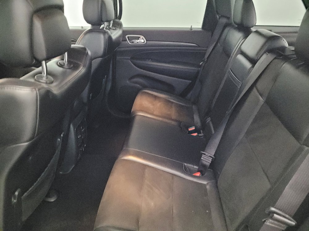 Used 2020 Jeep Grand Cherokee Altitude image 18