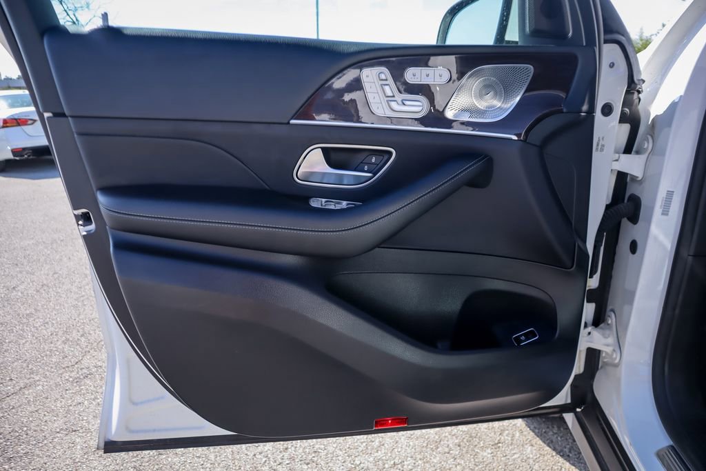 Used 2024 Mercedes-Benz GLE 350 4MATIC w/ 3rd Row Seat Package image 20