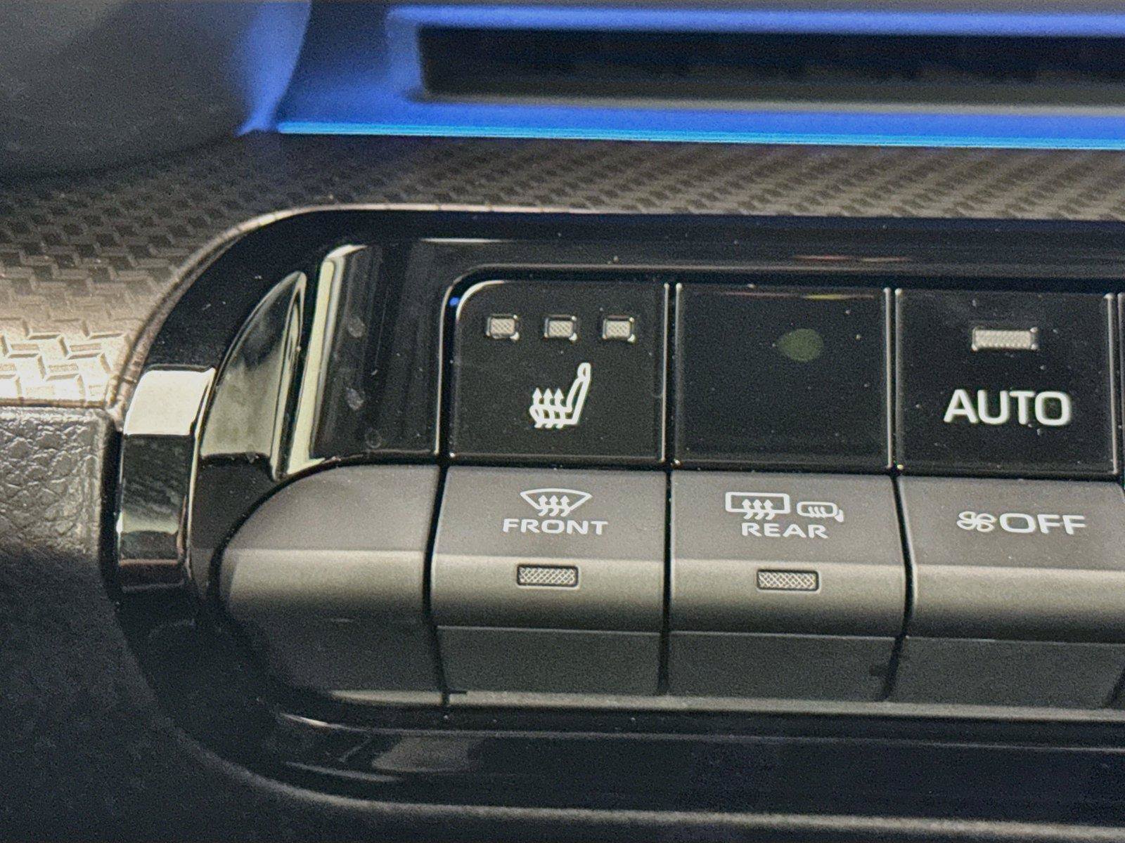 Certified 2026 Toyota Prius XLE FWD image 8