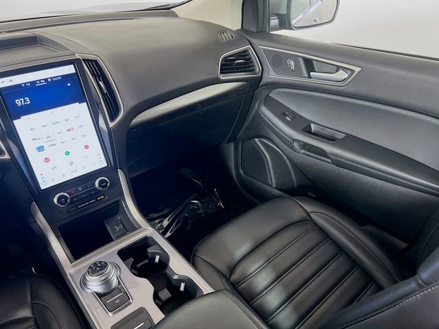 Used 2024 Ford Edge SEL image 23