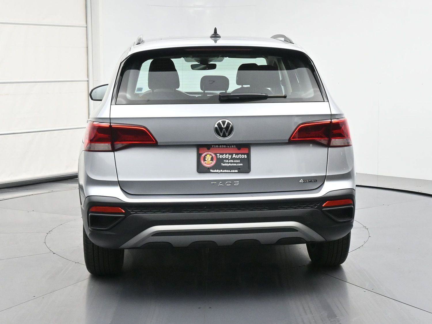 Used 2024 Volkswagen Taos S image 23