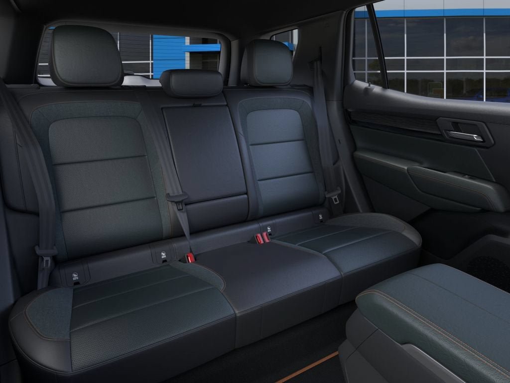 New 2026 GMC Terrain AT4 w/ Technology Package II AWD/4WD image 17
