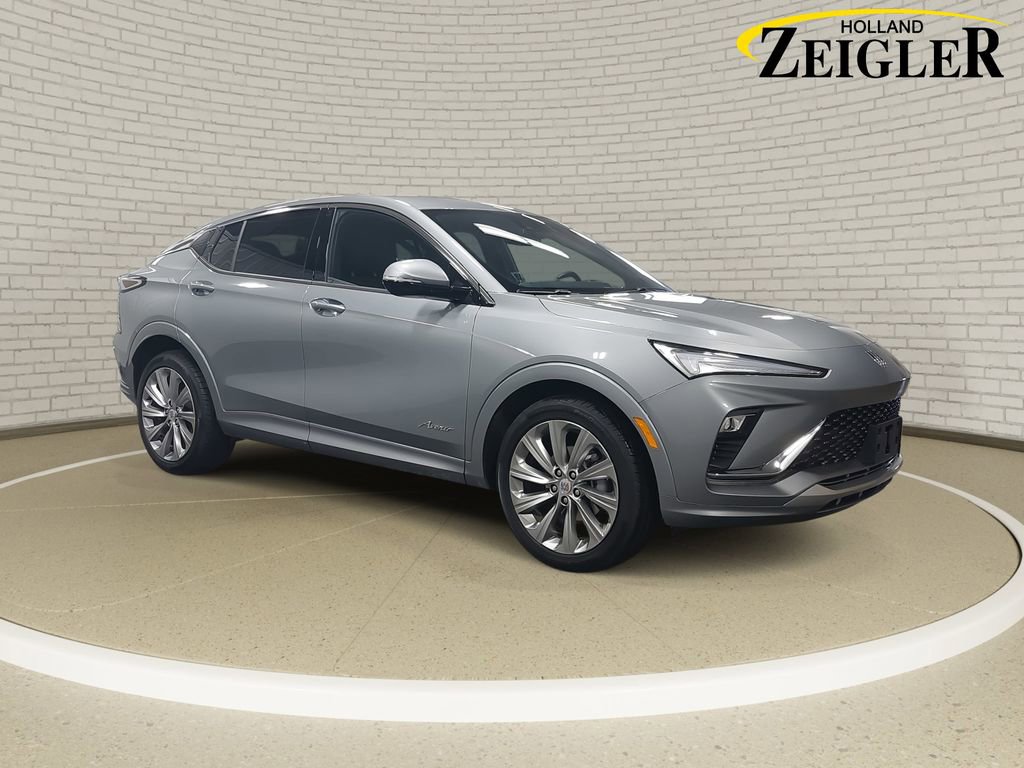 Used 2025 Buick Envista Avenir image 3