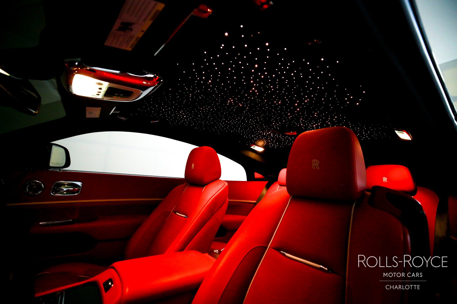 Used 2020 Rolls-Royce Wraith image 12