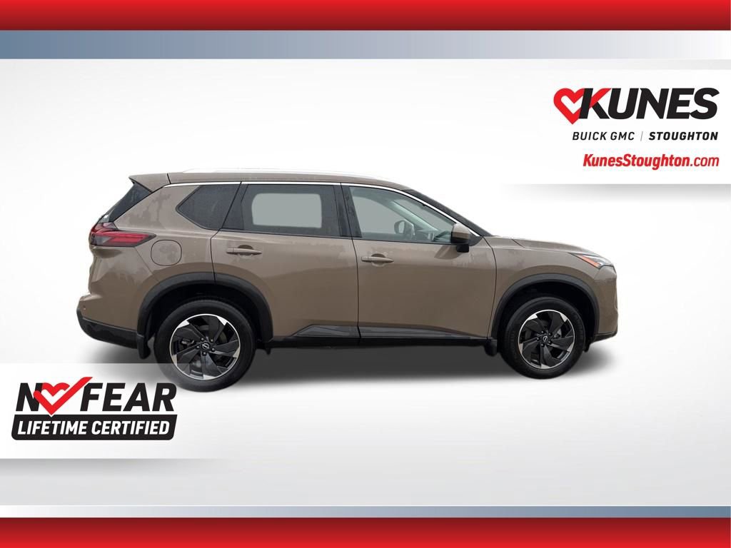 Used 2024 Nissan Rogue SV w/ SV Premium Package image 13