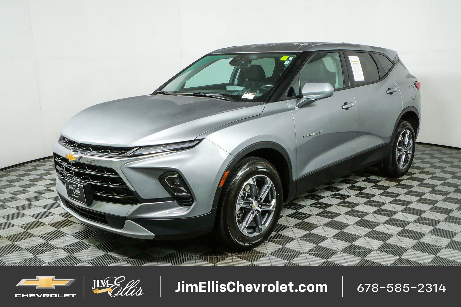Certified 2025 Chevrolet Blazer LT AWD/4WD image 24