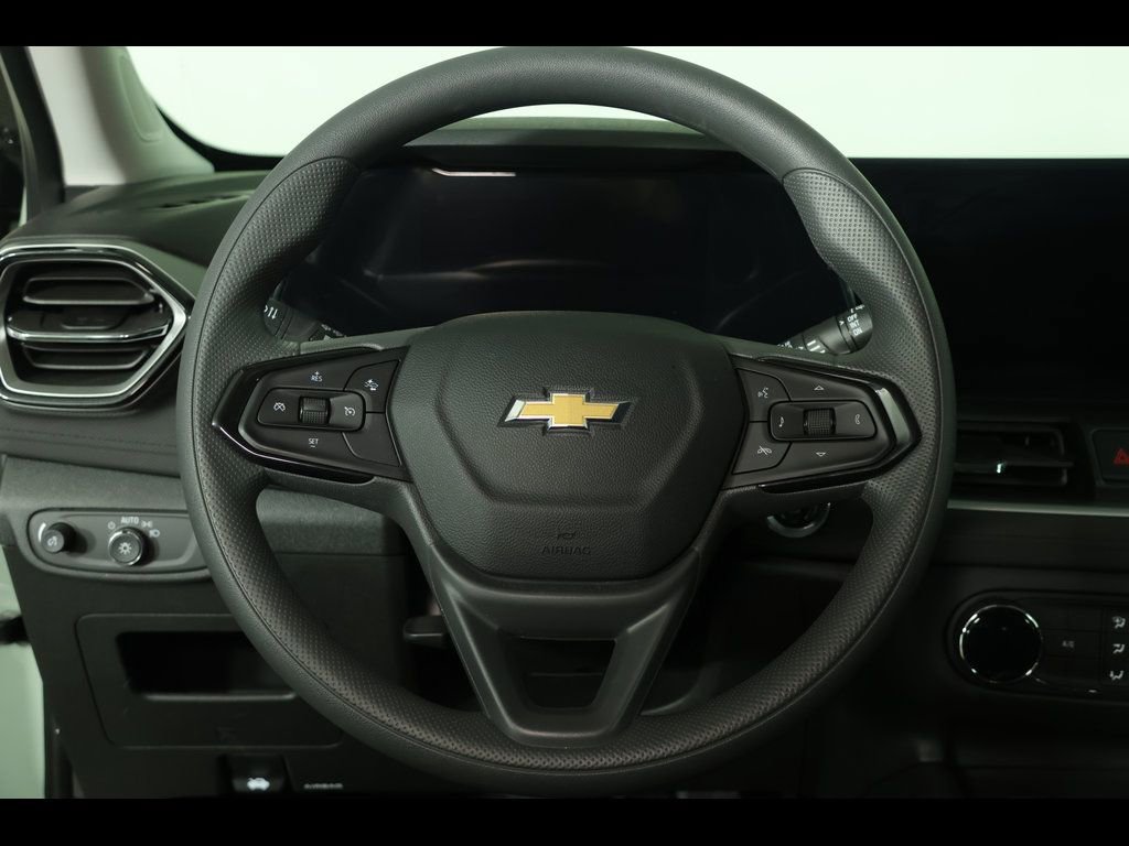 Used 2026 Chevrolet TrailBlazer LS w/ LS Convenience Package image 11