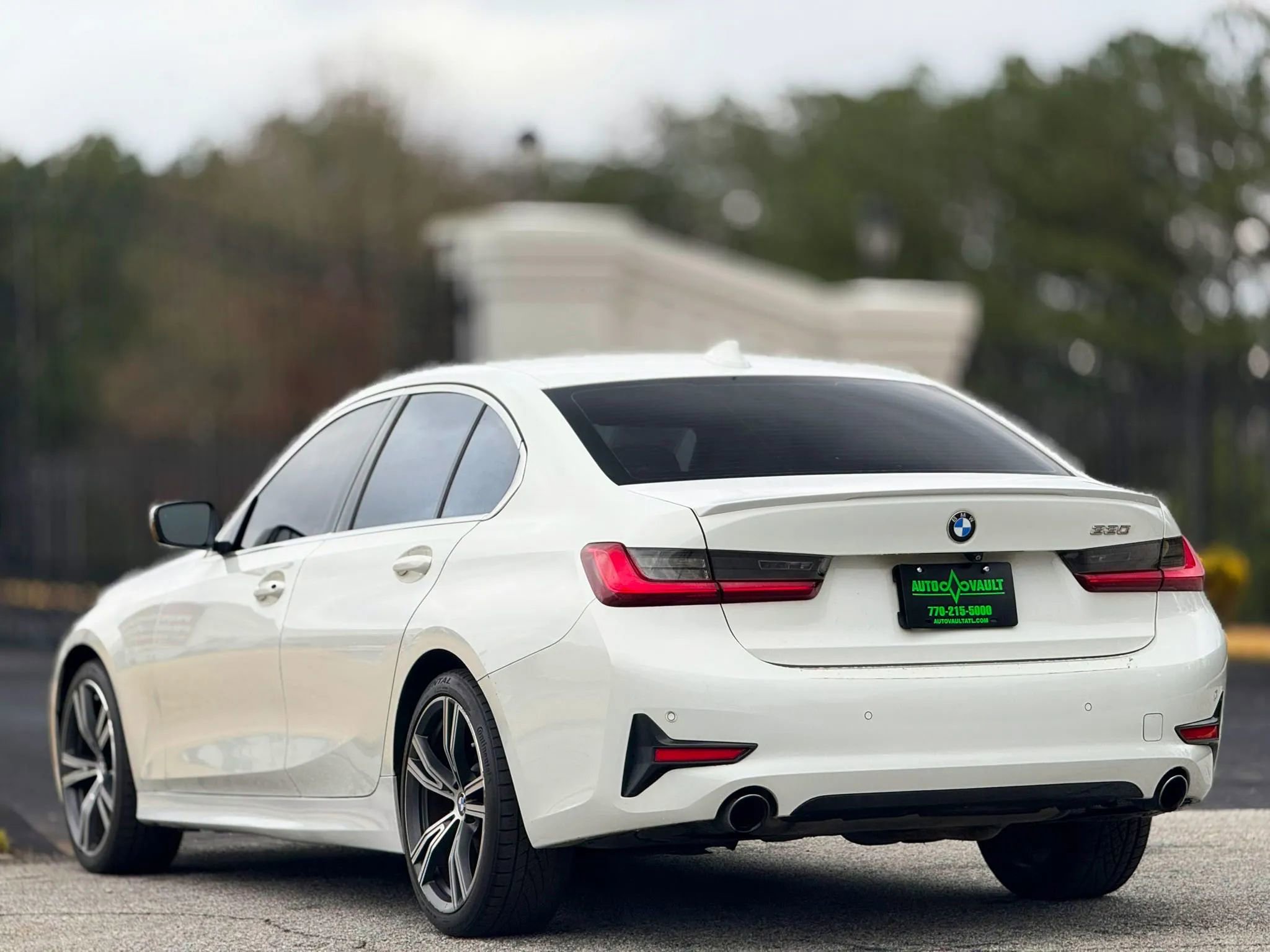 Used 2020 BMW 330i Sedan w/ Convenience Package image 9