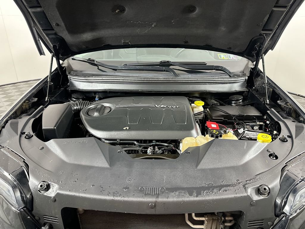 Used 2019 Jeep Cherokee Limited image 29