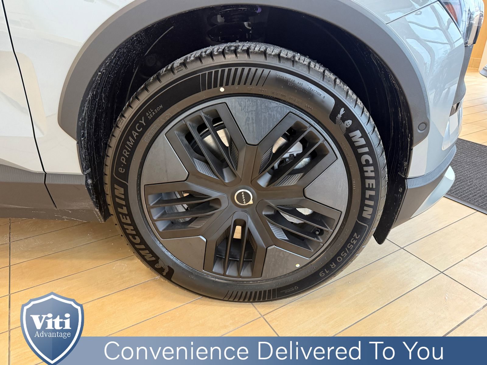 New 2026 Volvo EX30 Cross Country Ultra image 7