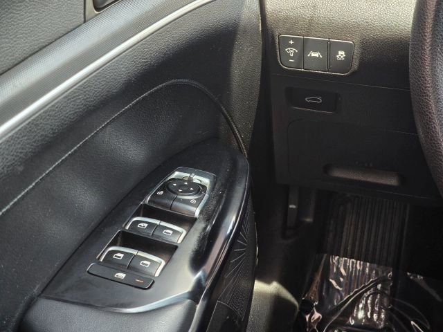 Used 2021 Kia K5 LX FWD image 19