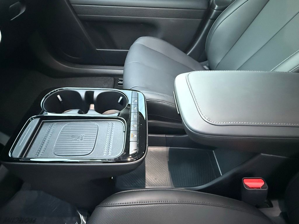 Certified 2025 Hyundai Ioniq 5 SEL image 27