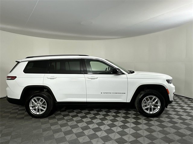 Certified 2023 Jeep Grand Cherokee L Laredo image 4