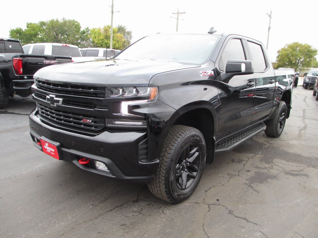 Used 2021 Chevrolet Silverado 1500 LT Trail Boss w/ LT Trail Boss Premium Package image 9