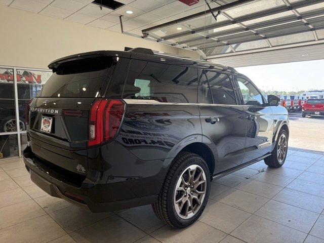 New 2025 Ford Expedition King Ranch image 4