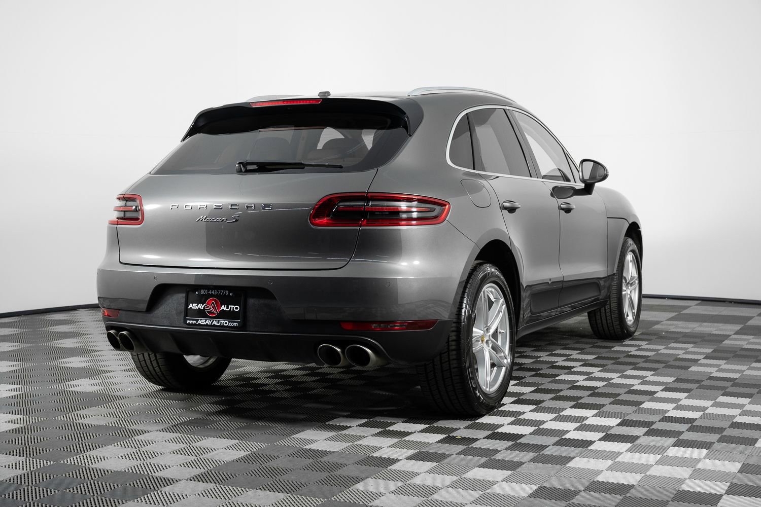 Used 2016 Porsche Macan S image 7