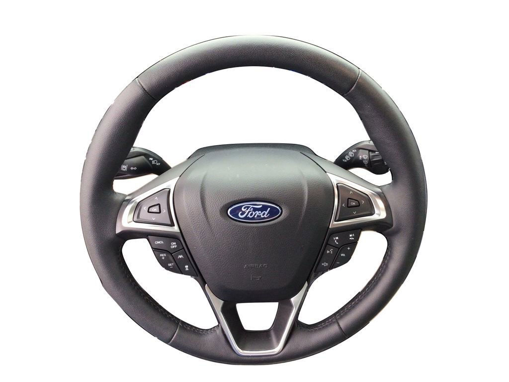 Used 2024 Ford Edge Titanium image 16