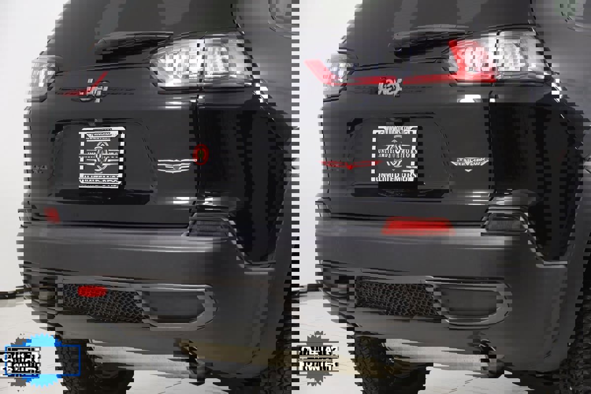 Used 2022 Jeep Cherokee Trailhawk image 42