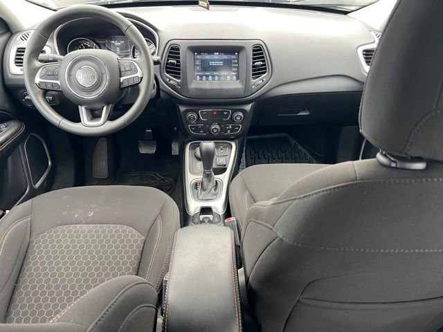 Used 2021 Jeep Compass Sport AWD/4WD image 14