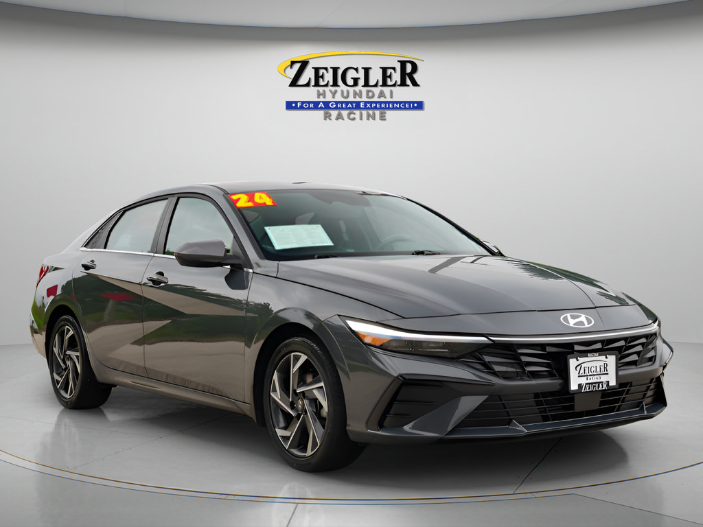 Certified 2024 Hyundai Elantra SEL w/ Convenience Package