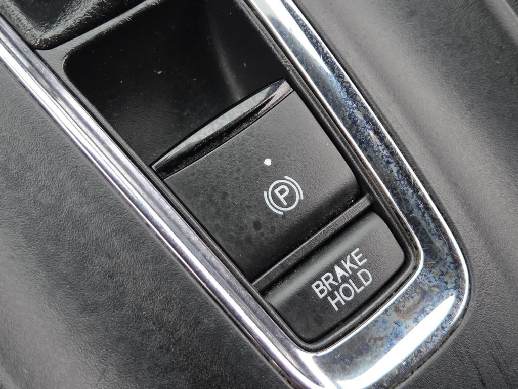 Used 2019 Honda HR-V Sport image 6
