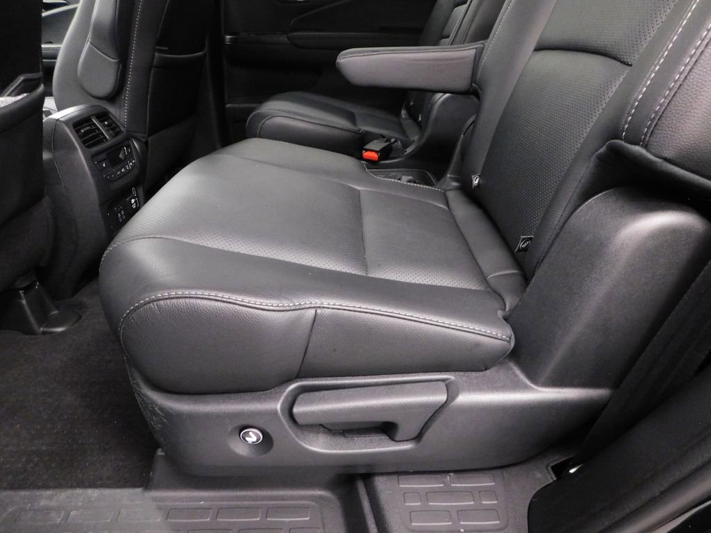 Used 2020 Honda Pilot Elite image 21