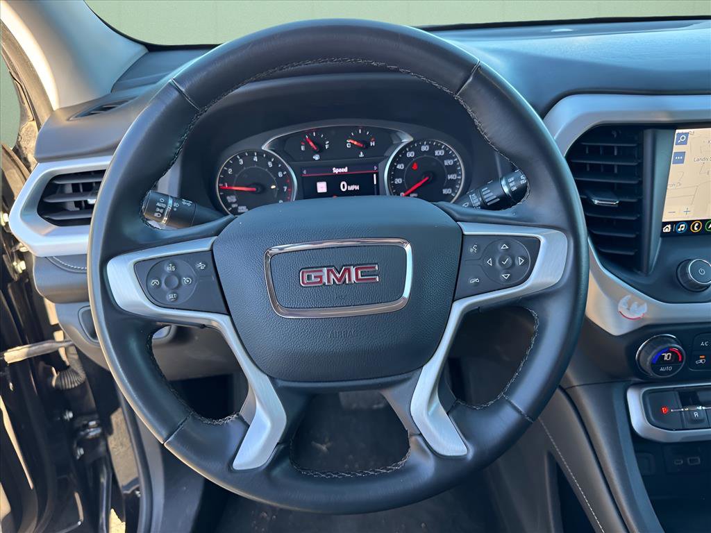 Used 2023 GMC Acadia SLT image 22