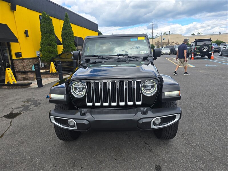 Used 2021 Jeep Wrangler Unlimited Sahara AWD/4WD image 22