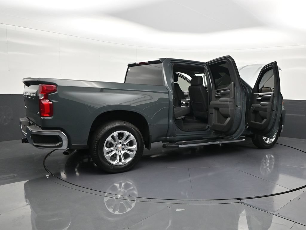 Used 2025 Chevrolet Silverado 1500 LTZ RWD image 30