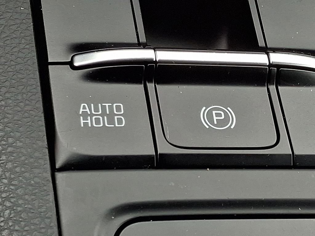 Used 2023 Kia K5 LXS FWD image 23