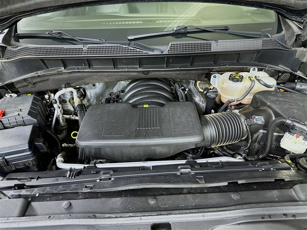 Used 2023 Chevrolet Silverado 1500 LT image 9