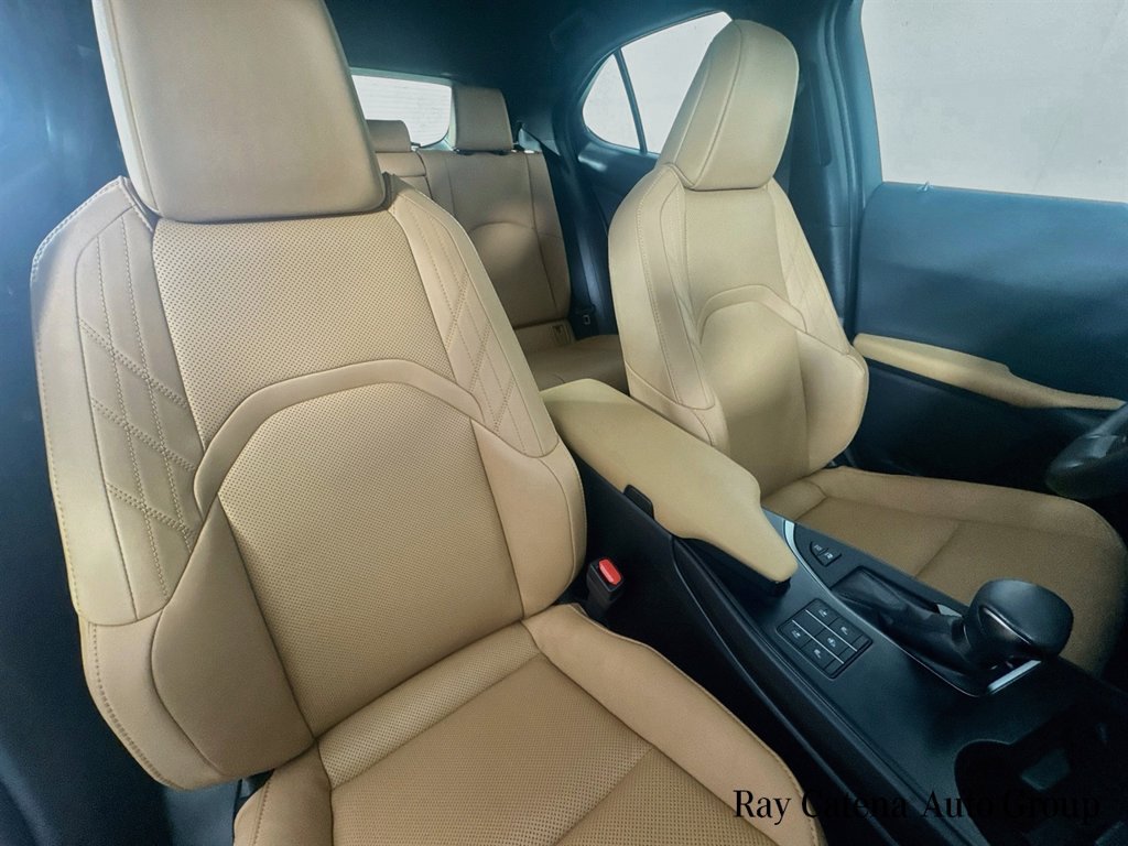 Certified 2024 Lexus UX 250h AWD w/ Premium Package image 31