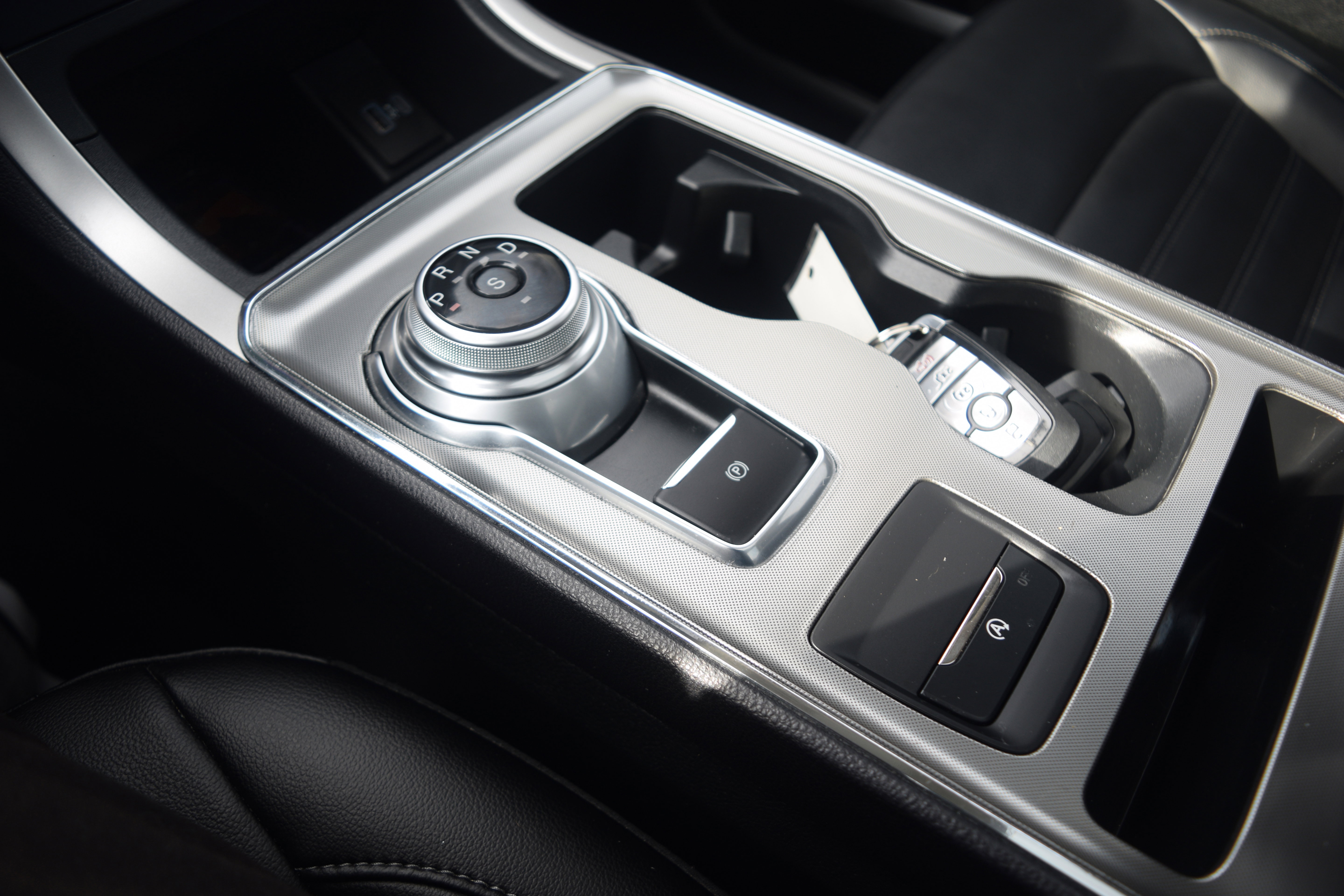 Certified 2022 Ford Edge SEL w/ Convenience Package image 11