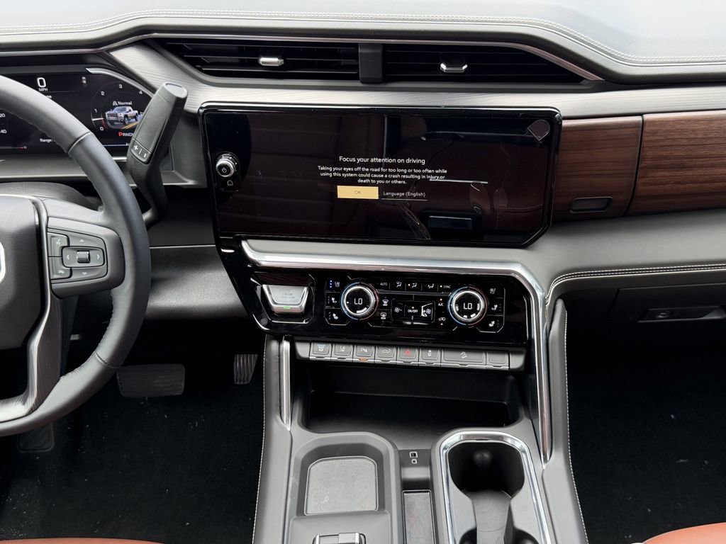 New 2026 GMC Sierra 2500 Denali Ultimate AWD/4WD image 14