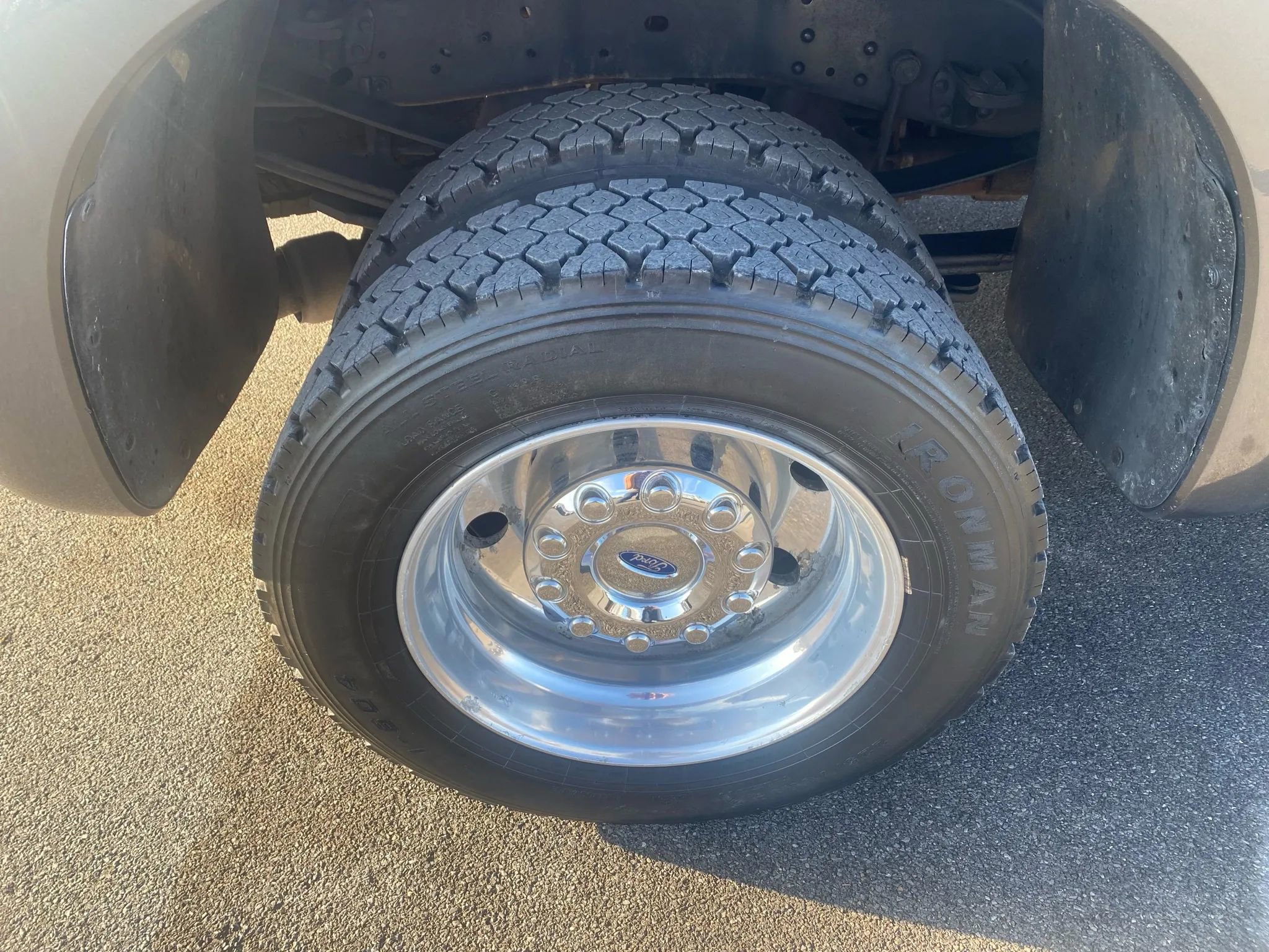 Used 2016 Ford F450 XL w/ Power Equipment Group image 31