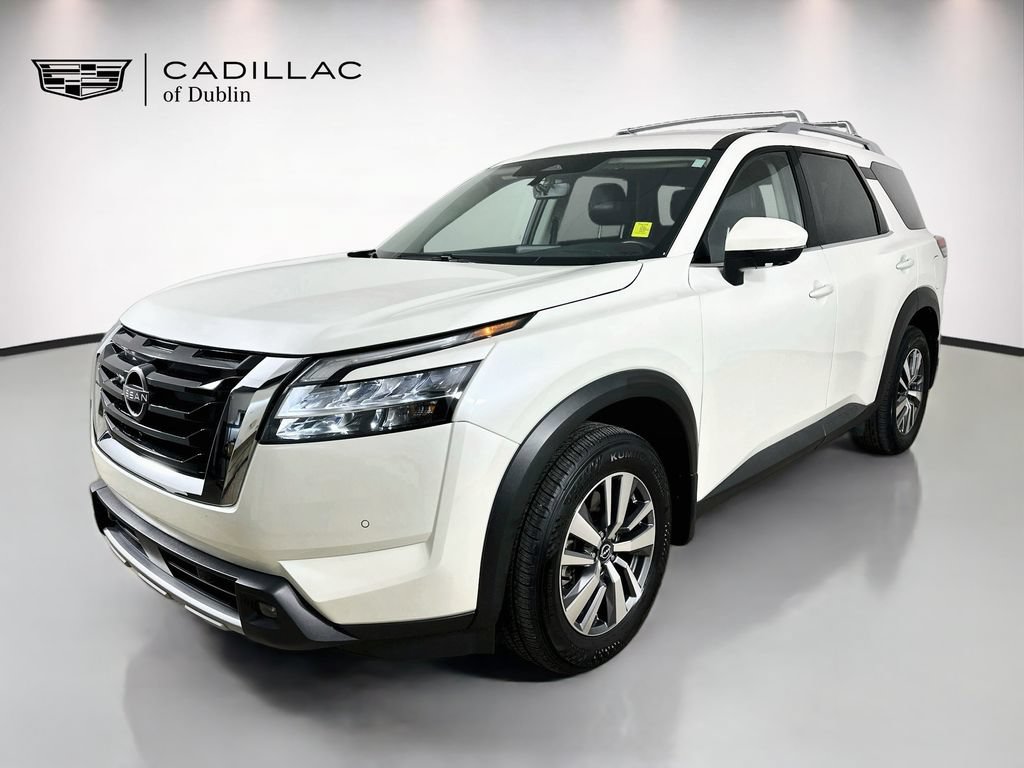 Used 2024 Nissan Pathfinder SL AWD/4WD image 1