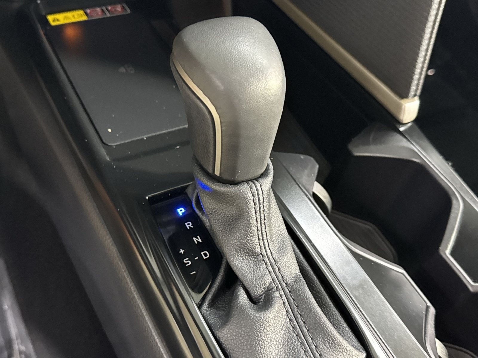 Used 2025 Toyota Camry SE FWD image 34