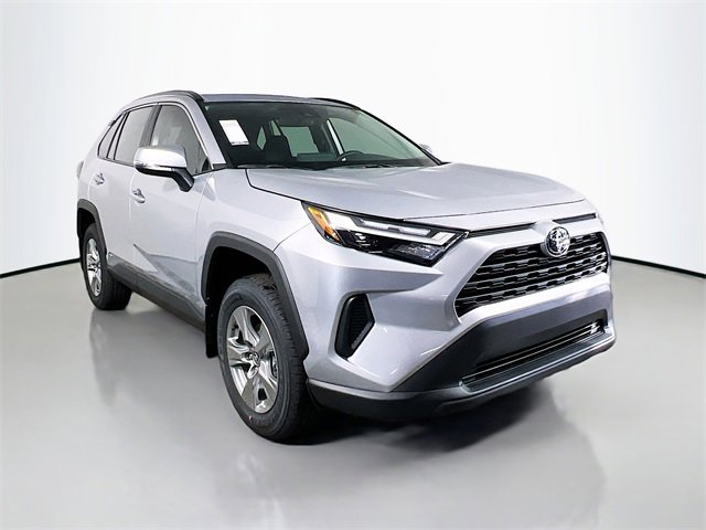 New 2025 Toyota RAV4 XLE