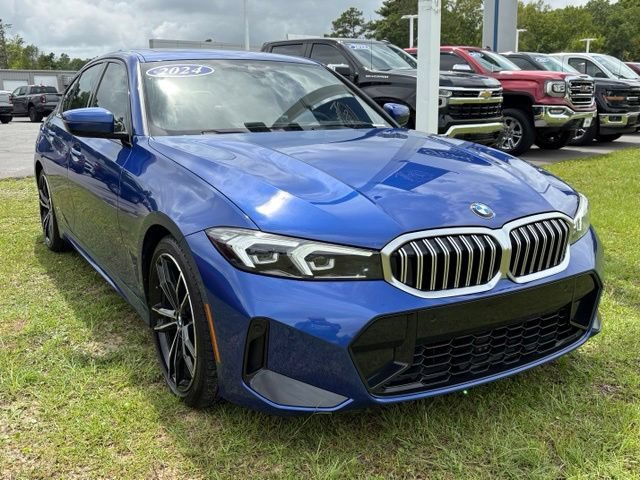 Used 2024 BMW 330i Sedan w/ M Sport Package RWD image 7