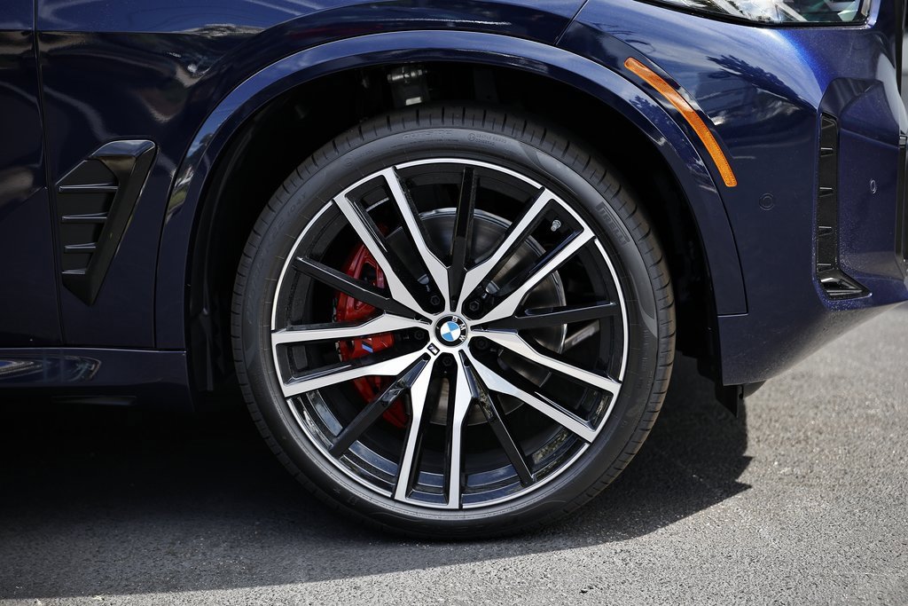 New 2026 BMW X5 xDrive40i w/ M Sport Package image 4