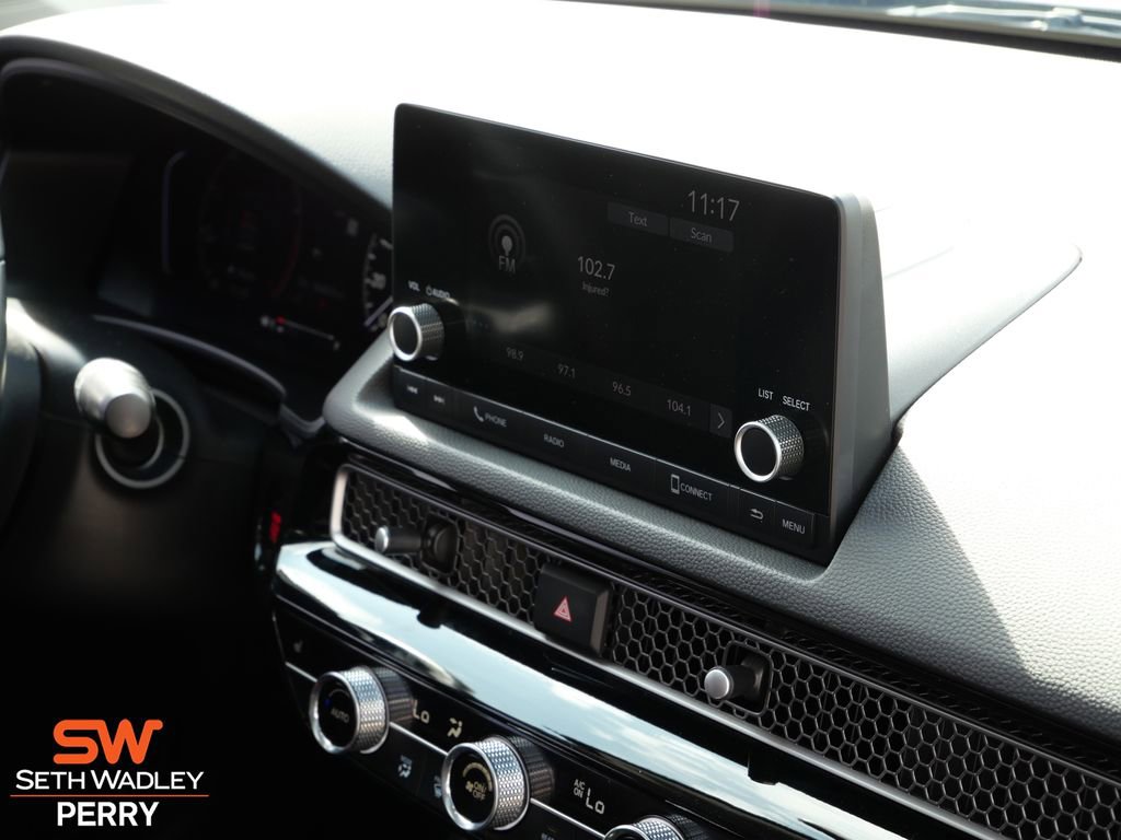 Used 2022 Honda Civic EX image 19