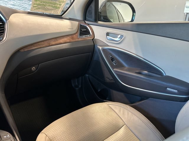 Used 2013 Hyundai Santa Fe GLS FWD image 47